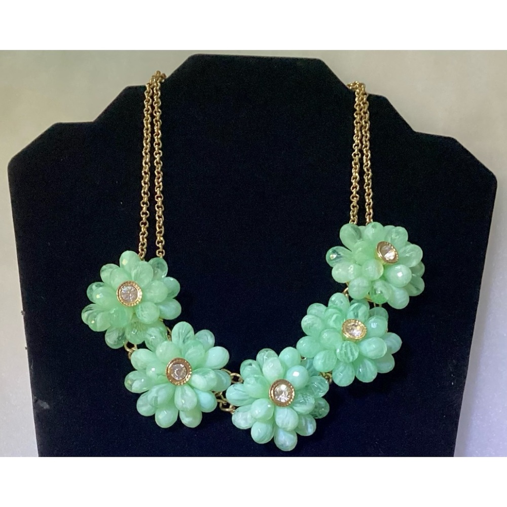 Vintage Faceted Glass Bead Bid Necklace